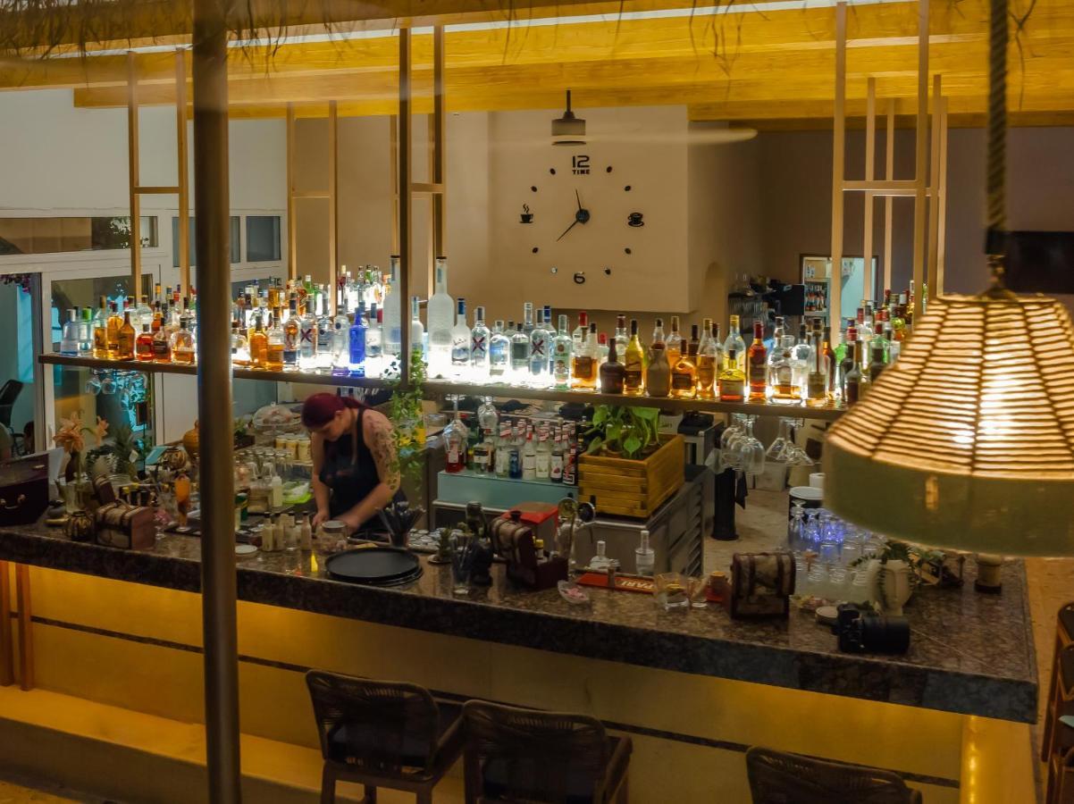 Bay Art Boutique - Adults Only Hotel 4*